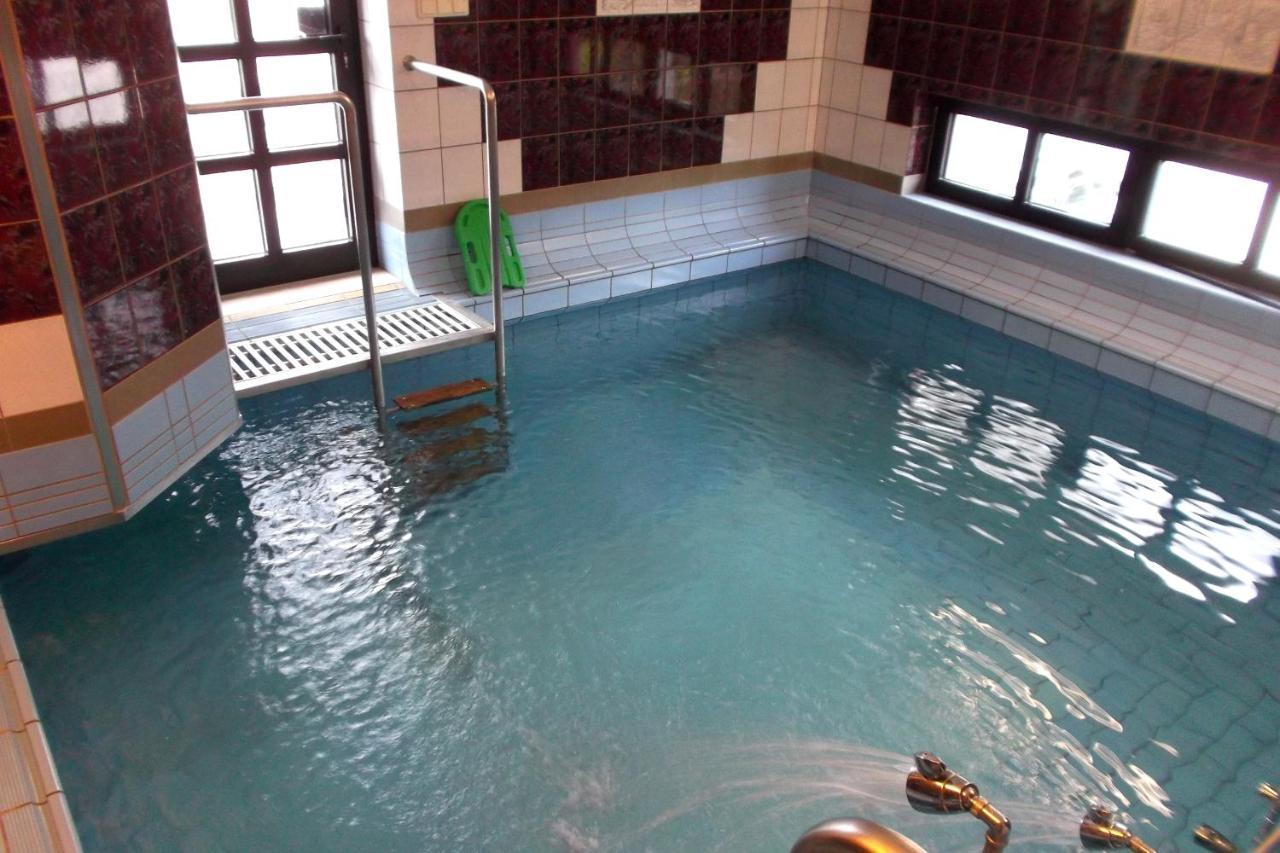 Seaside Apartments With A Swimming Pool Okrug Gornji, Ciovo - 11374 โตรกีร์ ภายนอก รูปภาพ