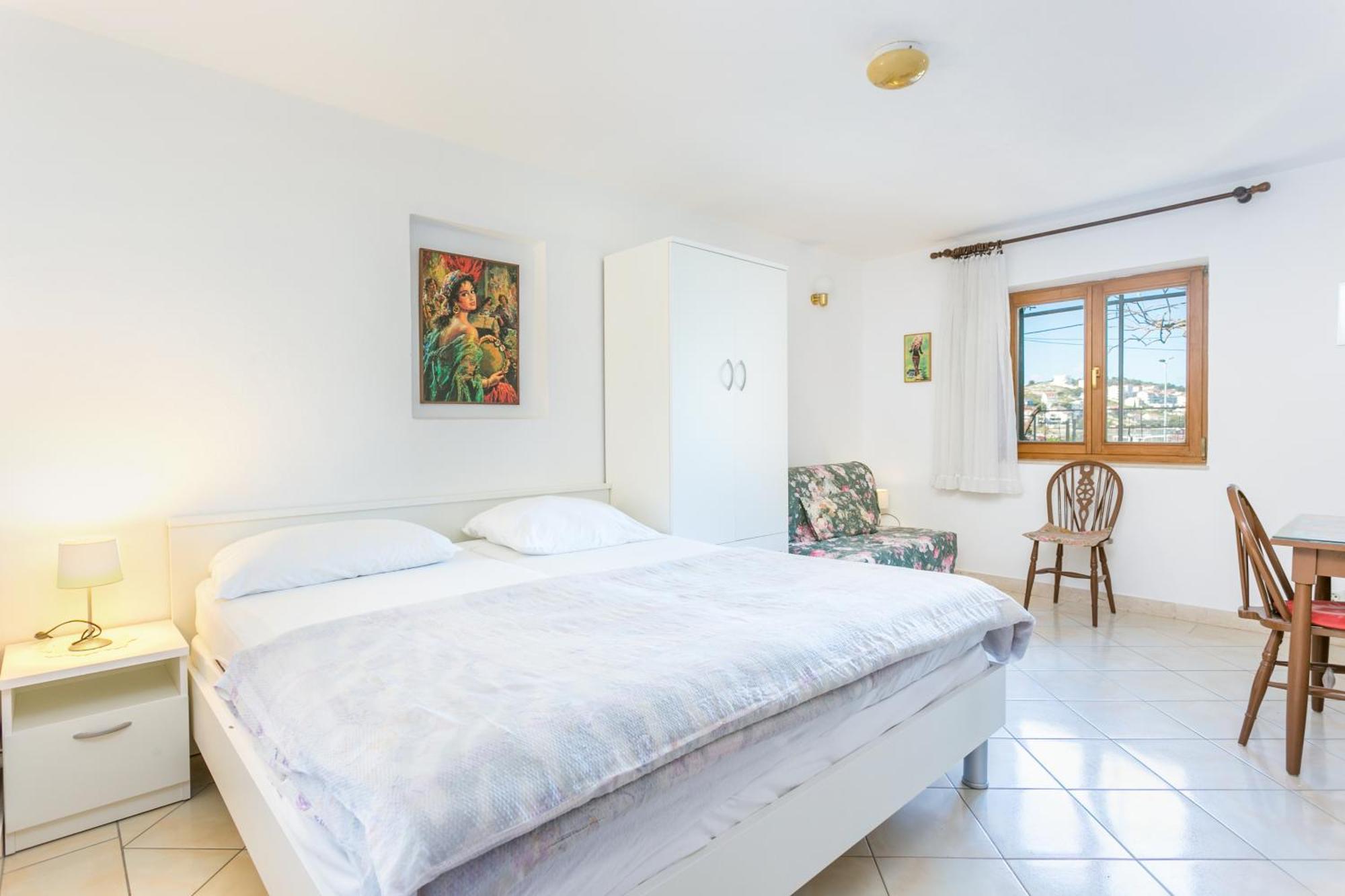 Seaside Apartments With A Swimming Pool Okrug Gornji, Ciovo - 11374 โตรกีร์ ห้อง รูปภาพ