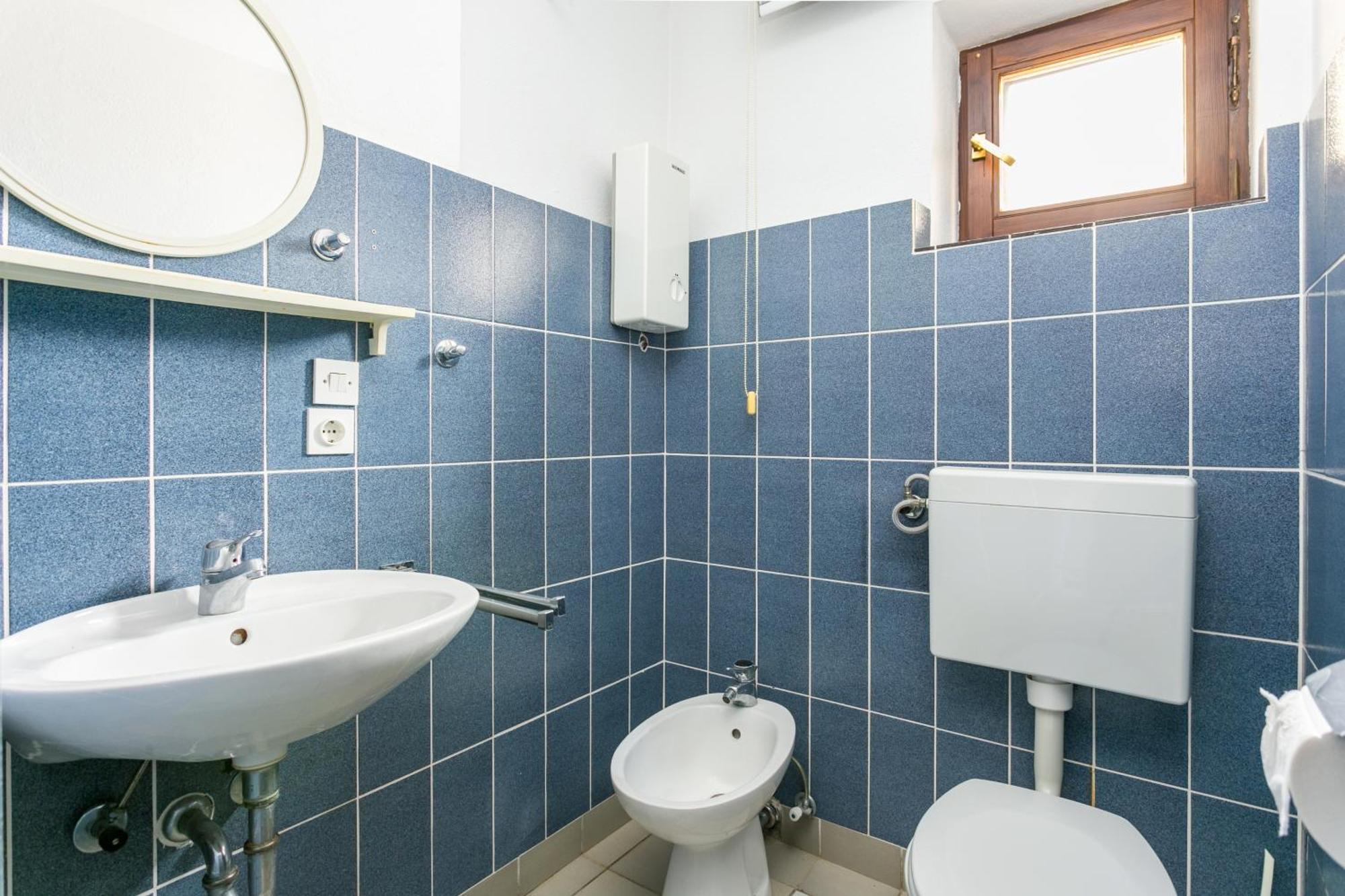 Seaside Apartments With A Swimming Pool Okrug Gornji, Ciovo - 11374 โตรกีร์ ห้อง รูปภาพ